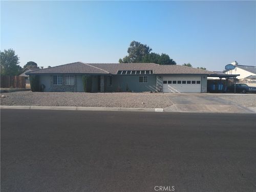 14934 Autumn Ln, Helendale, CA, 92342-7721 | Card Image