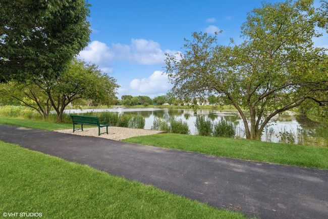 2326 Meadowcroft Ln, Townhouse with 2 bedrooms, 2 bathrooms and 2 parking in Grayslake IL | Image 23