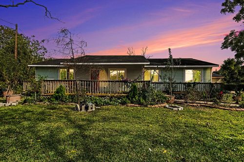 1627 Texas Ave, League City, TX, 77573-5681 | Card Image