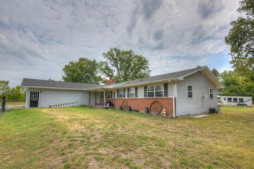 13691 Palm Rd, Neosho, MO, 64850-8657 | Card Image