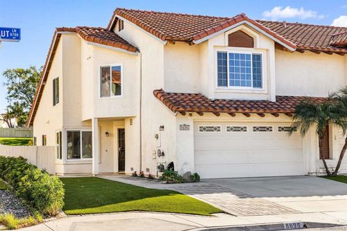 8695 Rideabout Ln, San Diego, CA, 92129-3721 | Card Image