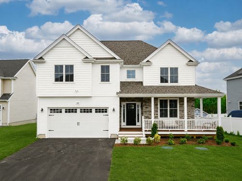 4 Narragansett Dr, West Bridgewater, MA, 02379-1388 | Card Image