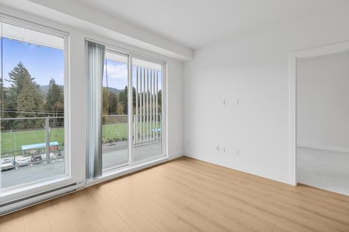 415-3075 Murray St, Port Moody, BC, V3H0N9 | Card Image