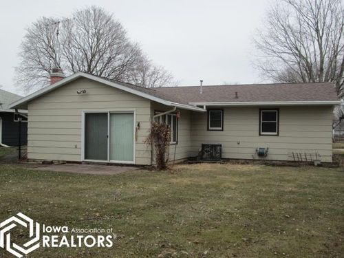 811 8th Ave Ne, Belmond, IA, 50421-1629 | Card Image