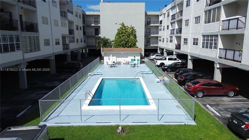 apt-314-6125 W 20th Ave, Hialeah, FL, 33012-7574 | Card Image
