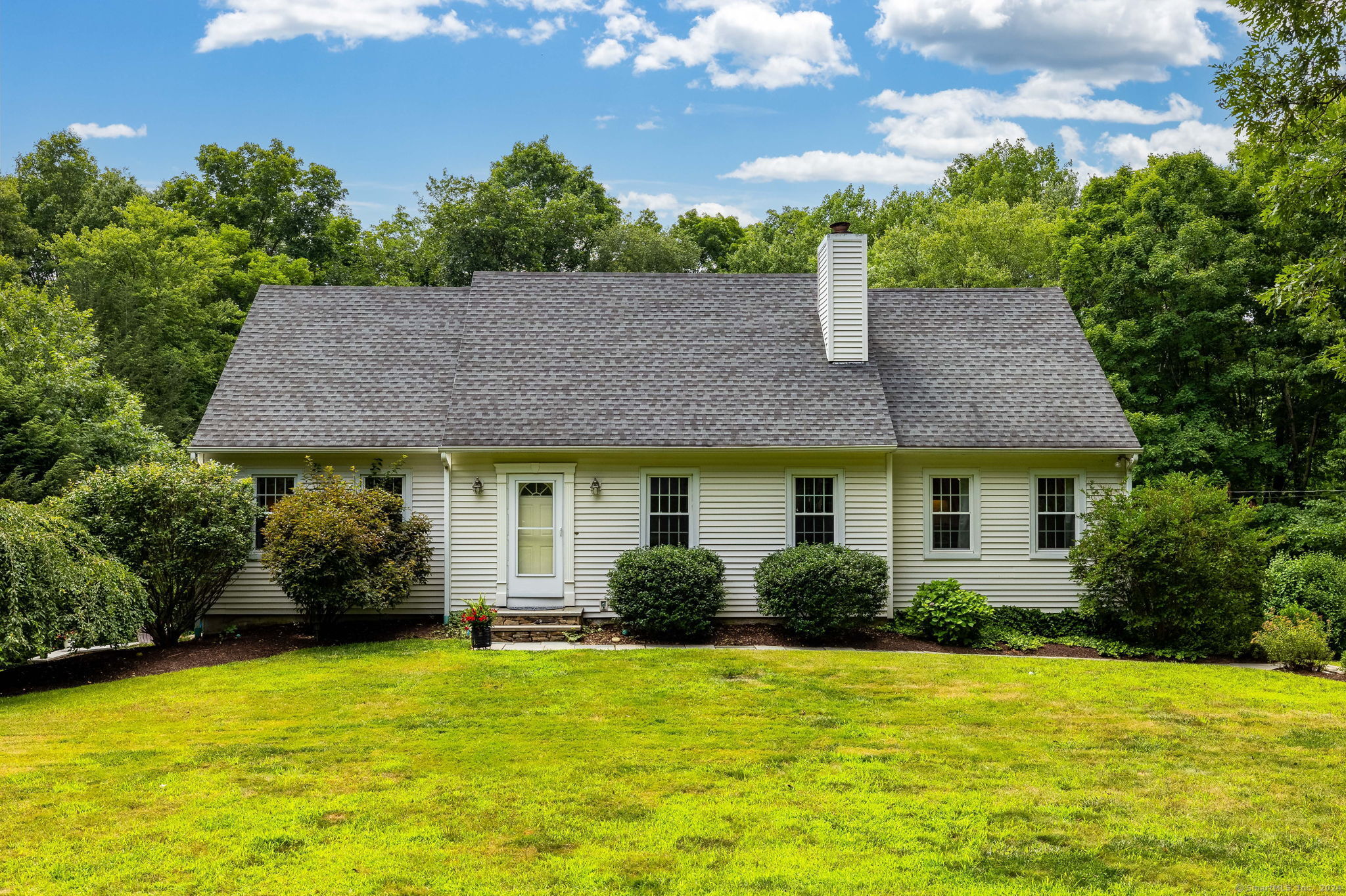 Hard Hill Rd, Woodbury, CT 06798