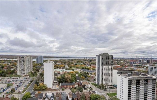1810 - 15 Queen St S, Condo with 1 bedrooms, 1 bathrooms and null parking in Hamilton ON | Image 11