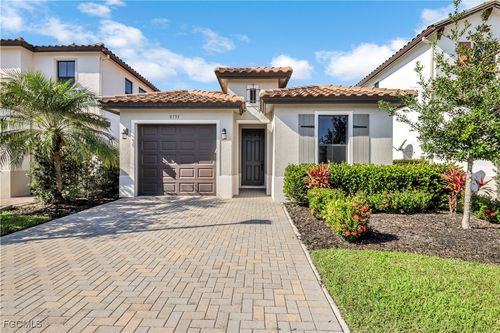 8793 Madrid Cir, NAPLES, FL, 34104-6225 | Card Image