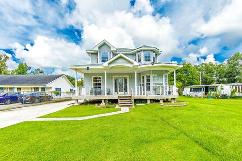 2013 Bull Run Rd, Schriever, LA, 70395-3017 | Card Image