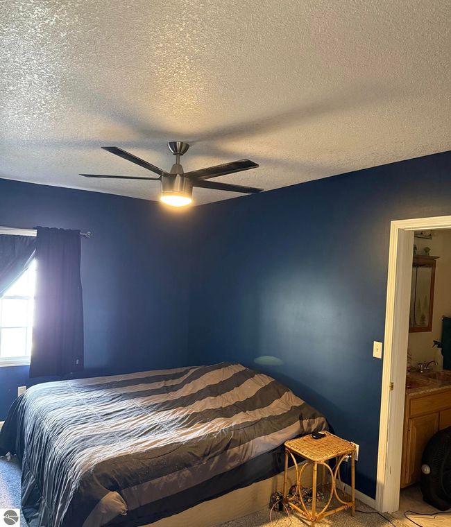 811 E Center St, House other with 3 bedrooms, 2 bathrooms and null parking in Ithaca MI | Image 7