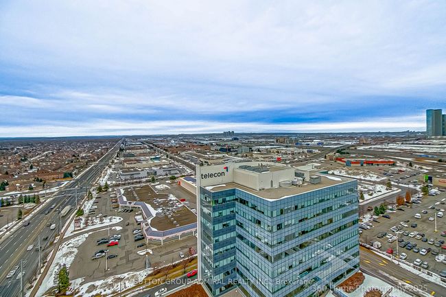 2210 - 3700 Highway 7, Condo with 2 bedrooms, 1 bathrooms and 1 parking in Vaughan ON | Image 19