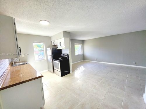 apt-102-191 Sw 15th St, Pompano Beach, FL, 33060-8688 | Card Image