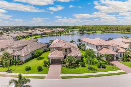 12749 Dundee Ln, NAPLES, FL, 34120-5288 | Card Image