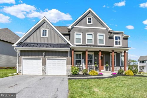 58 Silver Cir, Mechanicsburg, PA, 17050-8536 | Card Image