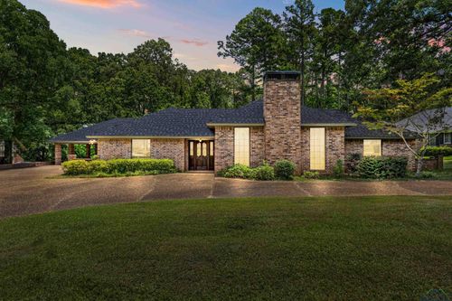 916 Bergstrom Pl, Marshall, TX, 75672-7608 | Card Image