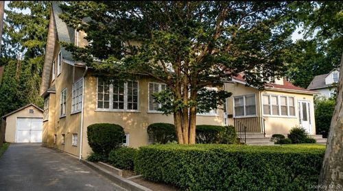 253 S Fulton Ave, Mount Vernon, NY, 10553-1427 | Card Image