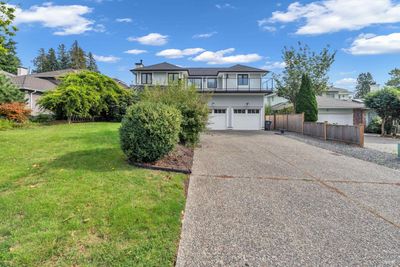 1440 134a St, House other with 3 bedrooms, 2 bathrooms and 6 parking in Surrey BC | Image 3