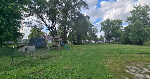 106 E Chestnut St, Bondville, IL, 61815-3452 | Card Image