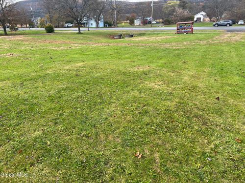 184 Main St, Schoharie, NY, 12157-2105 | Card Image