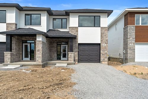 1017 Moore Street, Brockville, ON, K6V0H1 | Card Image