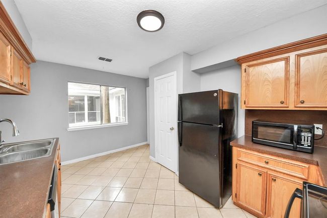 2622 Heatherknoll Dr, House other with 3 bedrooms, 2 bathrooms and 1 parking in Spring TX | Image 18