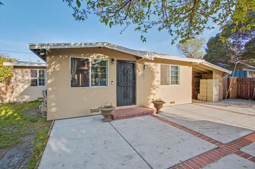 2330 Meadowbrook Ave, Merced, CA, 95348 | Card Image