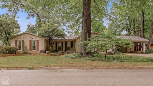 1402 Twin Oaks Ave, Jonesboro, AR, 72401-5632 | Card Image