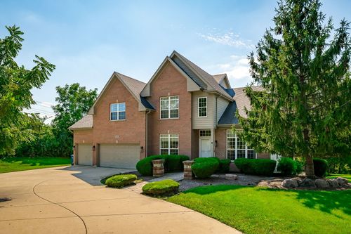 650 W Old Lake St, Bartlett, IL, 60103-2600 | Card Image