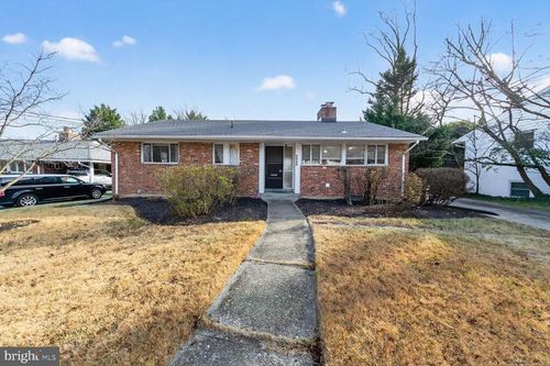 6020 Cheshire Dr, BETHESDA, MD, 20814-2260 | Card Image