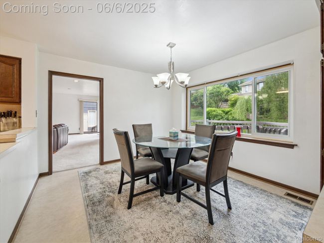 12-4677-Rolling-Ridge-Rd-West-Bloomfield-Township-MI-48323-WindowStill-22.jpg | Image 10