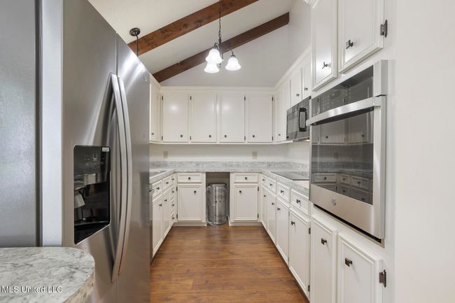 121 Kenbridge Ln-13 | Image 12