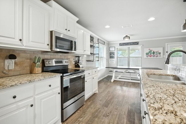 5209 Marshall St, House other with 3 bedrooms, 2 bathrooms and null parking in Lubbock TX | Image 10