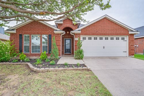 9917 Laurel Cherry Dr, Mckinney, TX, 75072-2873 | Card Image