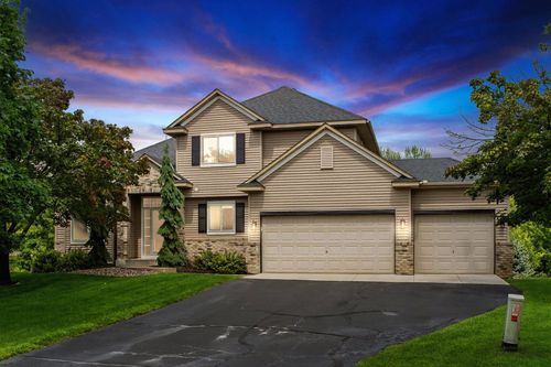 9216 Hunters Ct, Minnetrista, MN, 55375-1331 | Card Image