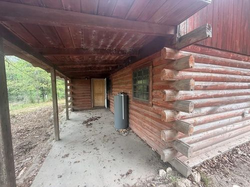 7273 County Line Rd, Silsbee, TX, 77656-8826 | Card Image