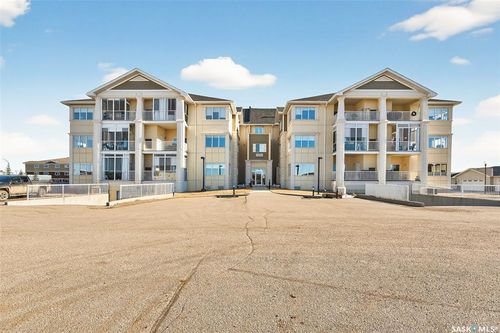 102-830A Chester Road, Moose Jaw, SK, S6J0A6 | Card Image