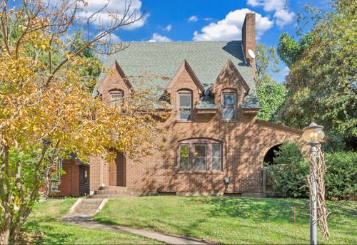 230 Easy St, Boones Mill, VA, 24065-4201 | Card Image