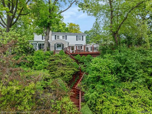 3379 Wormer Drive Drive, Waterford Charter Township, MI, 48329 | Card Image