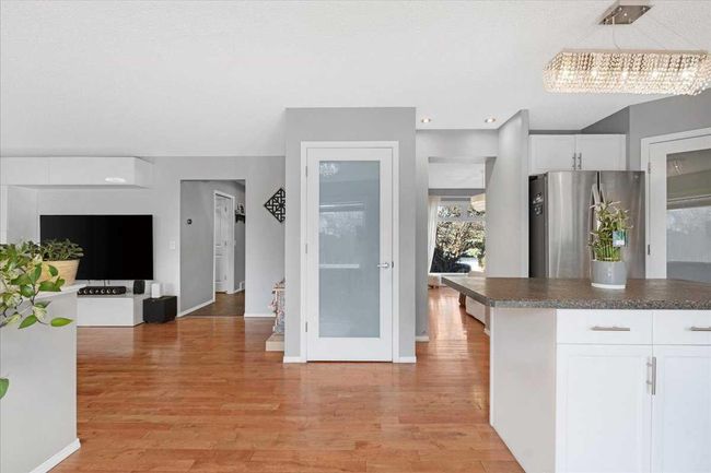 49 Shawbrooke Close Sw, House other with 4 bedrooms, 4 bathrooms and 4 parking in Calgary AB | Image 34