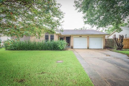 9213 Bryce Avenue, Texas City, TX, 77591 | Card Image