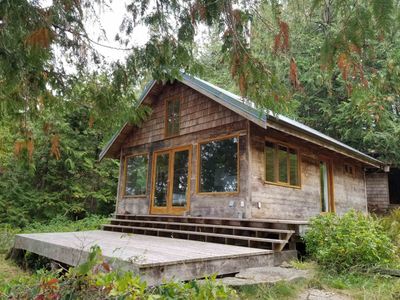 738 Sticks Allison Rd W, House other with 1 bedrooms, 1 bathrooms and null parking in Galiano Island BC | Image 1