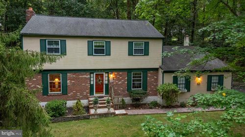 402 Norwood Rd, DOWNINGTOWN, PA, 19335-3261 | Card Image