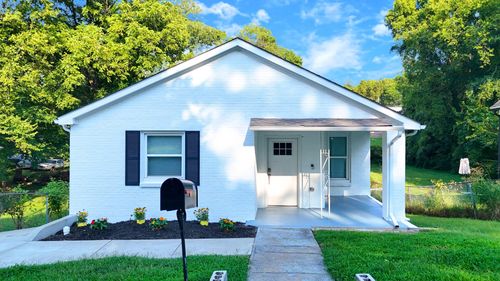 515 Ford St, Clarksville, TN, 37040-3037 | Card Image