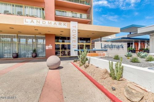 8l-4750 N Central Ave, Phoenix, AZ, 85012-1728 | Card Image