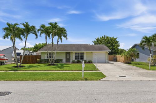 4732 Carthage Cir S, Lake Worth, FL, 33463-7256 | Card Image