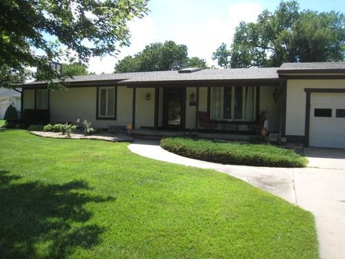 413 N Park Dr, Haysville, KS, 67060 | Card Image