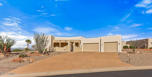 1220 Titania Ct, Las Cruces, NM, 88007-8976 | Card Image