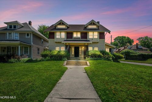 2702 Scottwood Ave, Toledo, OH, 43610-1325 | Card Image