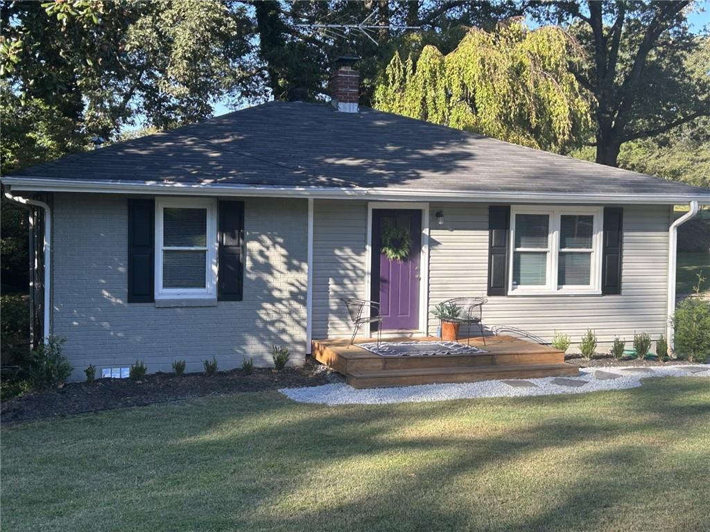 Sharon Cir, Smyrna, GA 30080