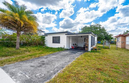 5844 Garfield St, Hollywood, FL, 33021-5153 | Card Image